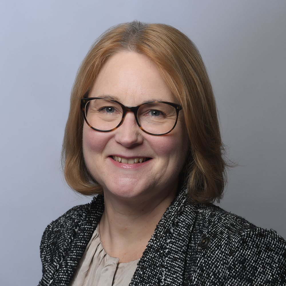 Dr Friederike Mechel_1000x1000px Dipl.-Ing. Arch. Peter-M. Friemert, Geschäftsführer